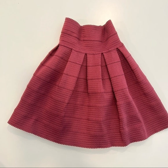 𝅺NWOT GIRLS From Savoy Ponte Bell Skirt - Picture 8 of 9